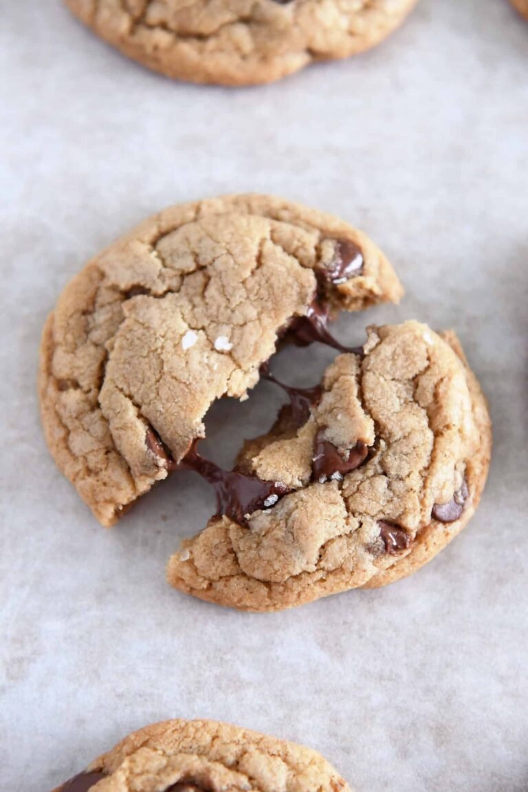 Salted Brown Butter Chocolate Chip Cookies – No Chill, Easy Recipe